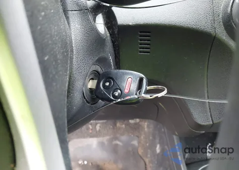 2012 Honda Fit z USA, uszkodzony, nr VIN JHMGE8H38CC014615